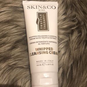 Skin & co whipped cleansing cream